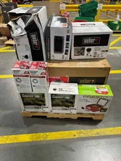 Image of 2 Pallets of UNMANIFESTED Mixed Merchandise