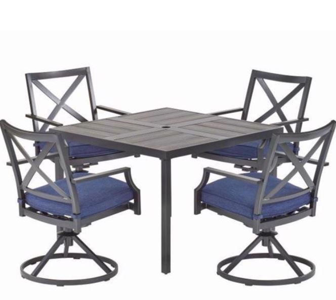 4 Pallets of UNMANIFESTED Patio Furniture, Like New Condition, Maumelle