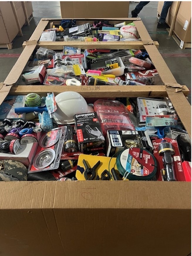 1 Pallet of UNMANIFESTED Mixed Merchandise, Used - Good Condition ...