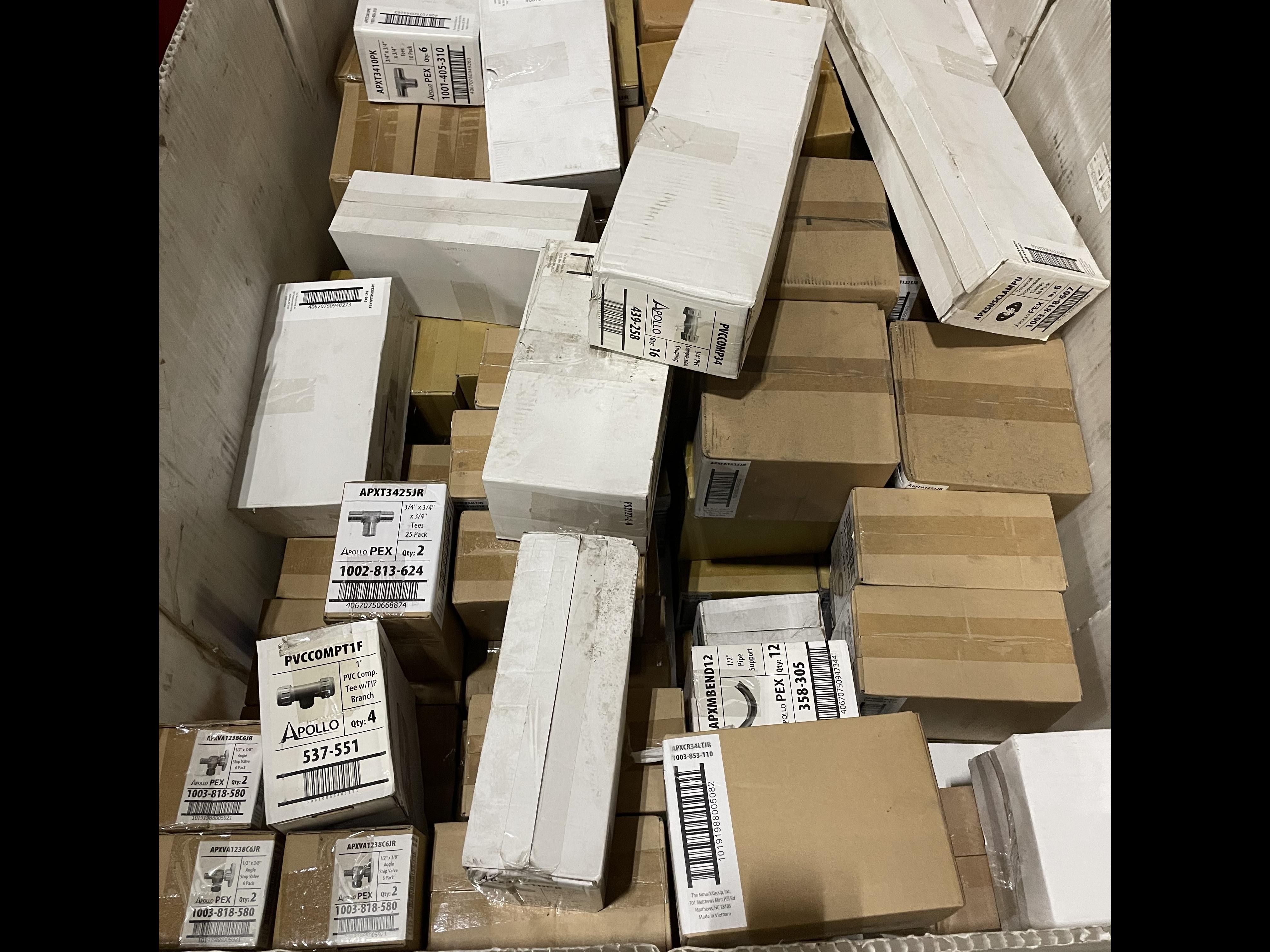 1 Pallet of UNMANIFESTED Plumbing Fittings & Adaptors by Apollo, Maumelle, AR