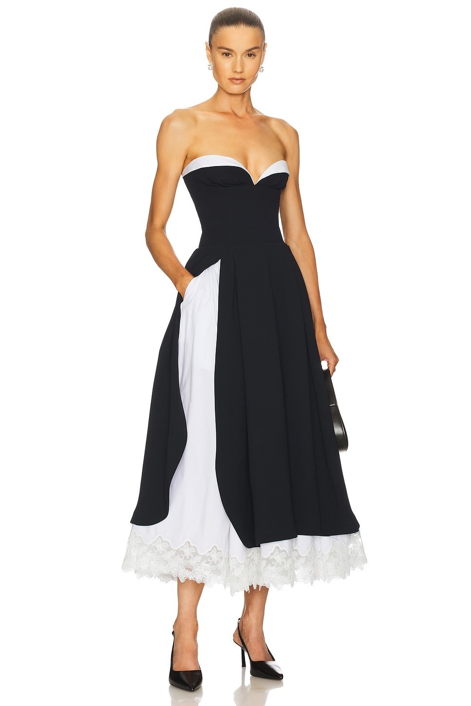 1 Pallet of Mini Dresses, Swimwear, Accessories & More by Superdown & More Ext. Retail $68,862, Cerritos, CA