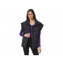 Image of 2 Pallets of Women's Athletic Apparel, Golf Apparel & More, 2,070 Units, Like New Condition, Ext. Retail $79,234, Smithton, PA