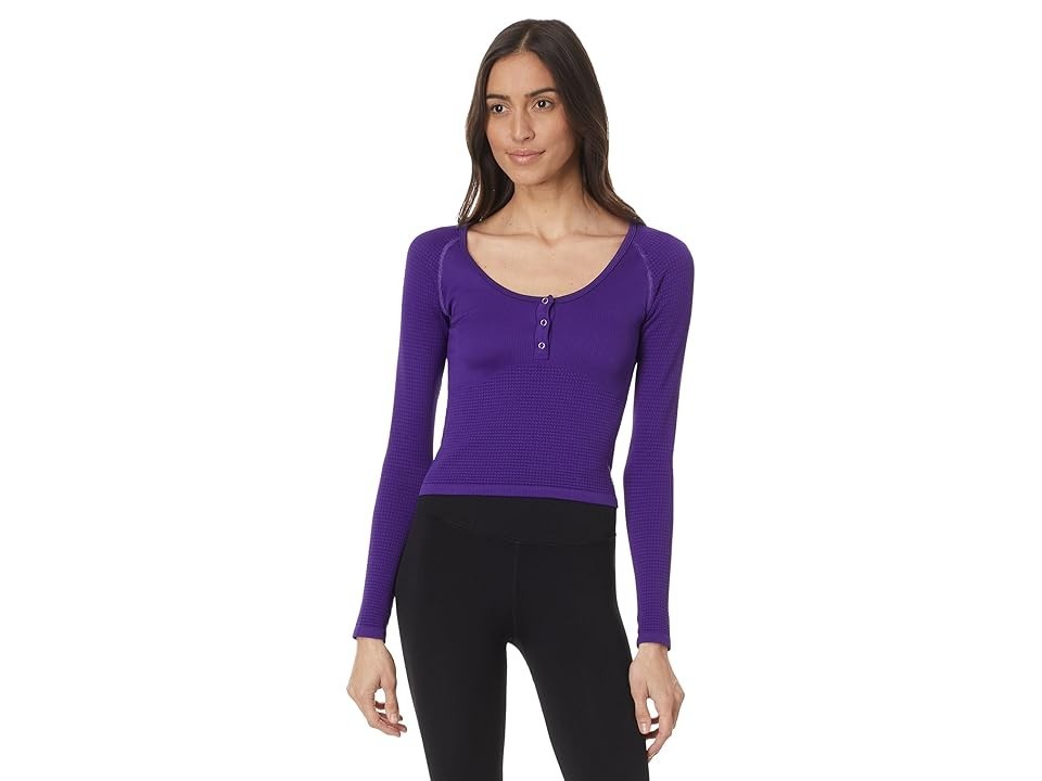 3 Pallets of Major Sports Apparel, Women's Athletic Apparel & More, 2 Ext. Retail $141,827, Conklin, NY