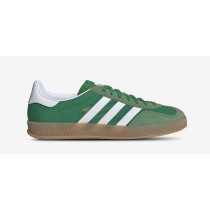 Footwear by adidas, 262 Pairs, New Condition, Ext. Retail €31,437, North Brabant, NL