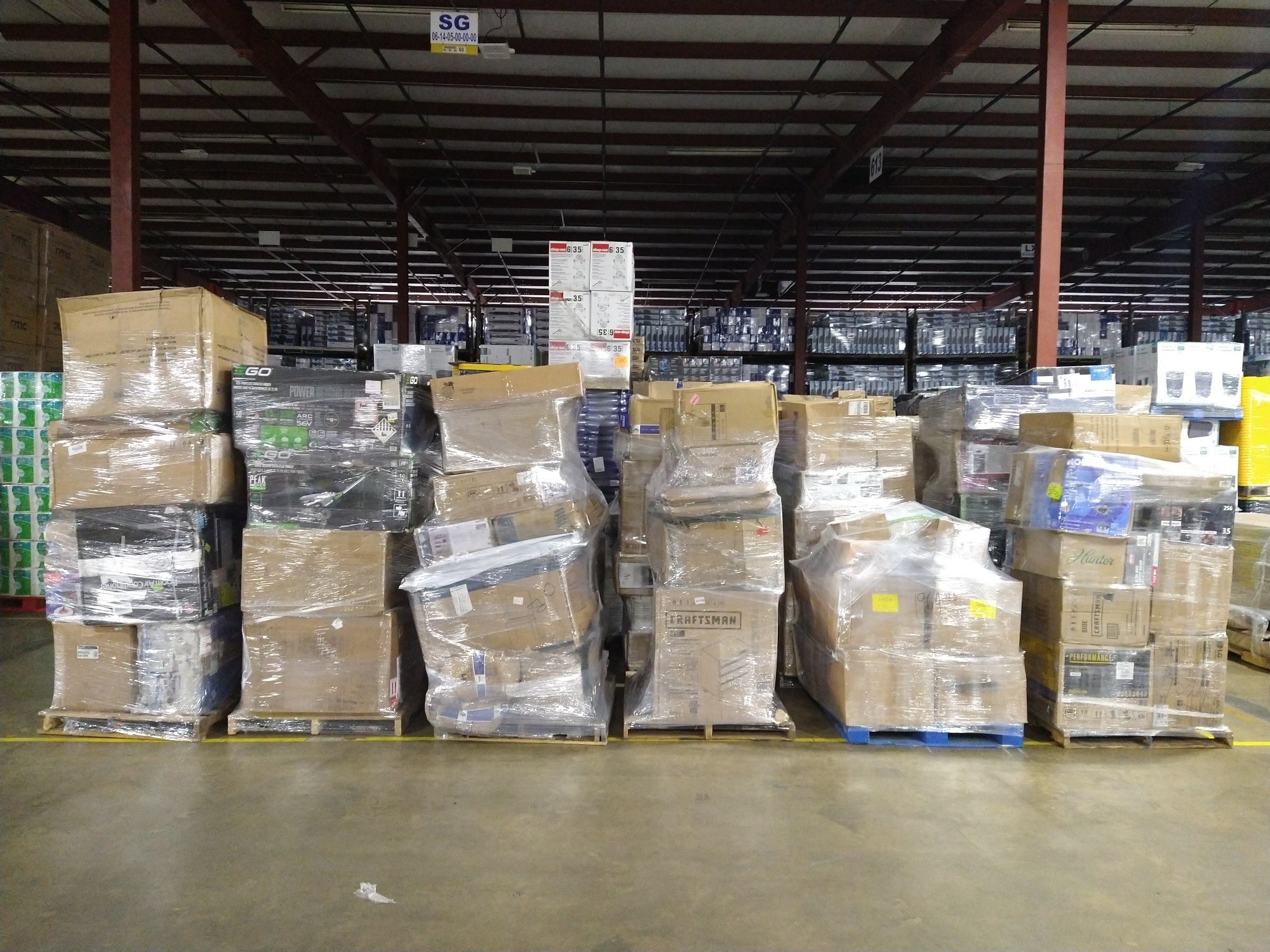 Truckload (20 Pallets) of Unmanifested Merchandise Grills, Lawnmowers