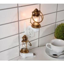 Image of 1 Pallet of Home Décor & More by Valerie Parr Hill & More, 35 Units, Used - Fair Condition, Ext. Retail $2,668, Florence, SC