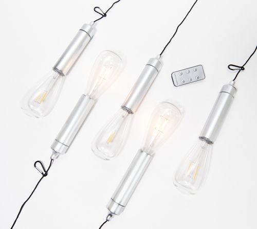 1 Pallet of Indoor/Outdoor Hang Lights by BrightEase Ext. Retail $6,049, Ontario, CA, USA