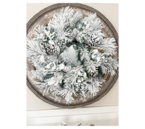 1 Pallet of Holiday Décor & More by Valerie Parr Hill & More Ext. Retail $2,490, Florence, SC