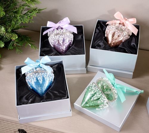 1 Pallet of Holiday Décor & More by Valerie Parr Hill & More Ext. Retail $4,465, Florence, SC