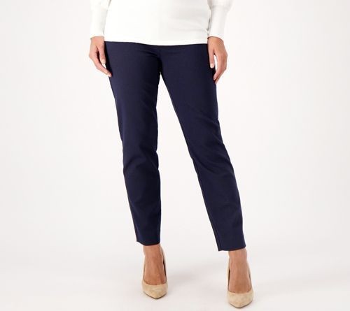 1 Pallet of Apparel by Denim & Co., Susan Graver & More Ext. Retail $46,105, Florence, SC