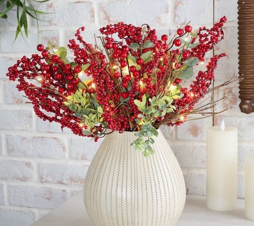 1 Pallet of Home Décor & More by Valerie Parr Hill & More Ext. Retail $5,579, Florence, SC