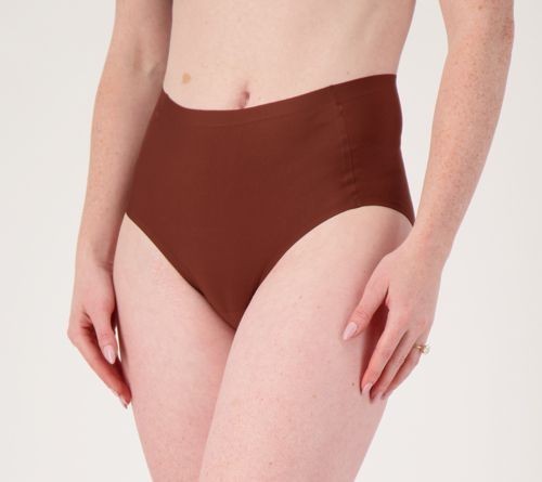 1 Pallet of Intimates & More by Shapermint, Denim & Co. & More Ext. Retail $25,588, Ontario, CA, USA