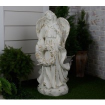 1 Pallet of Décor & Housewares by Valerie Parr Hill & More, 23 Units, Used - Fair Condition, Ext. Retail $2,442, Ontario, CA, USA