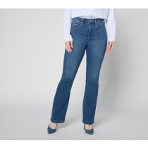 1 Pallet of Apparel & More by Belle by Kim Gravel & More, 193 Units, Used - Fair Condition, Ext. Retail $14,609, Ontario, CA, USA