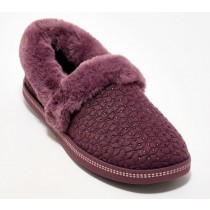 3 Pallets of Shoes by Skechers, Clarks & More, 499 Pairs, Used - Fair Condition, Ext. Retail $40,942, Ontario, CA, USA