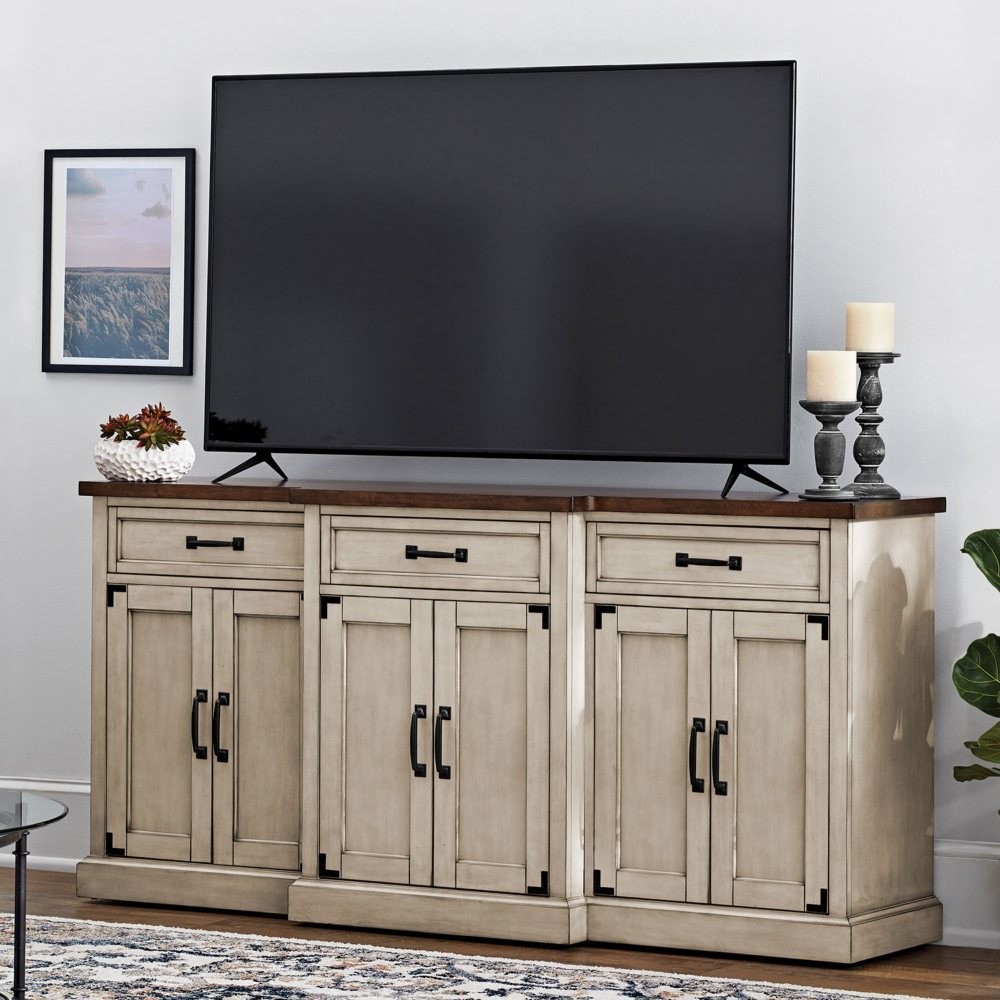 Truckload of Warehouse Furniture, Seasonal Hardware & More (WEBFORM1472